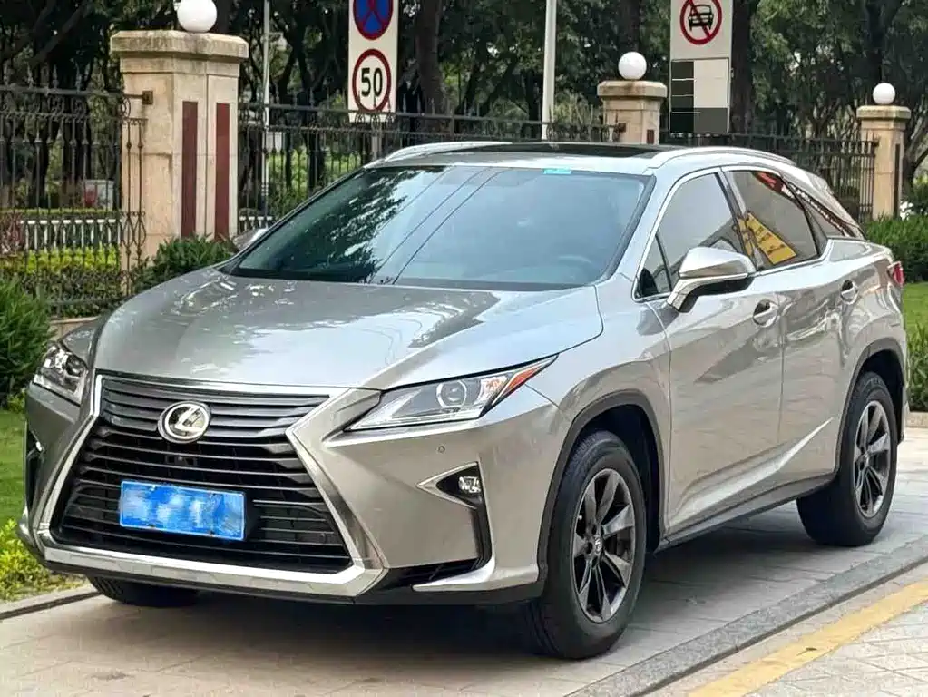 Lexus RX 2019 — фото 1