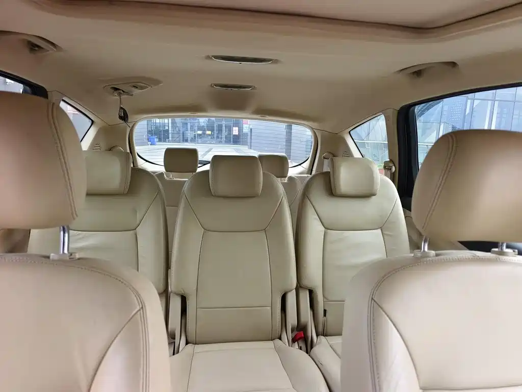 Ford Max 2013 — фото 14