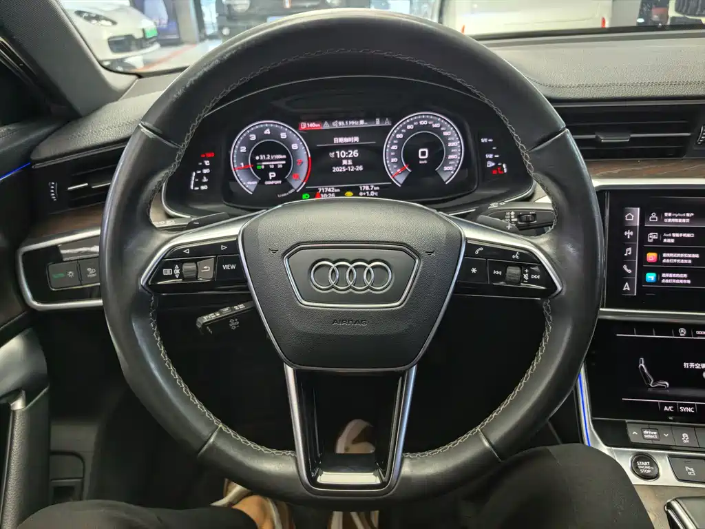 Audi A6L 2022 — фото 12