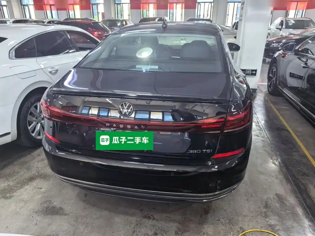 Volkswagen Passat 2024