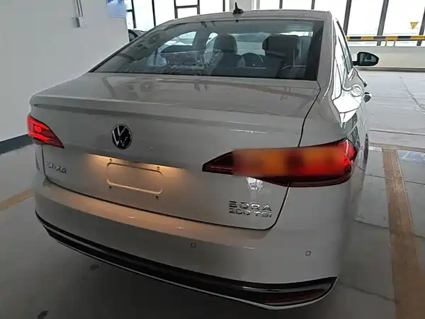 Volkswagen Bora 2024