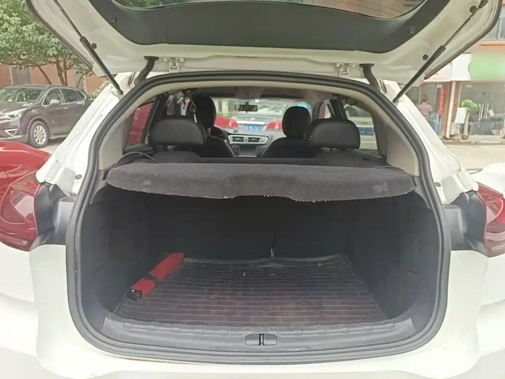 Citroen C3-XR 2015 — фото 19