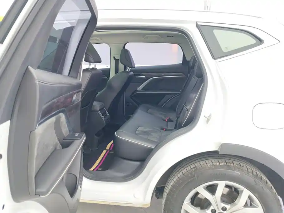 Haval H6 2023 — фото 11