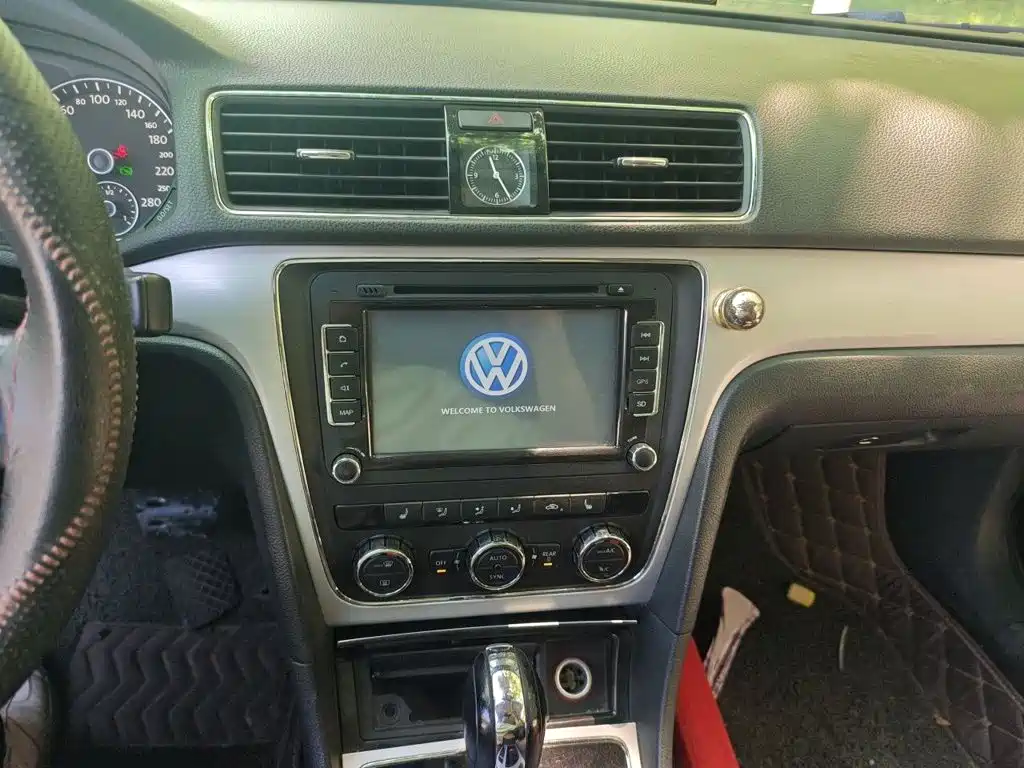 Volkswagen Passat 2015