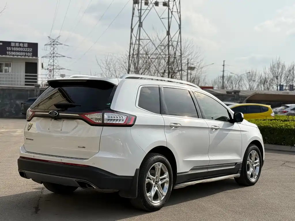 Ford Edge 2015 — фото 7