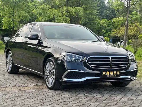 Mercedes-Benz E-Class 2023