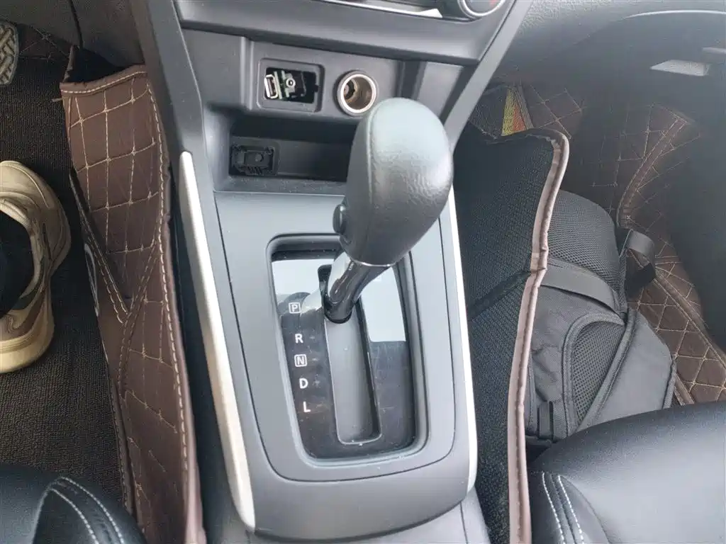 Nissan Sylphy 2020 — фото 14