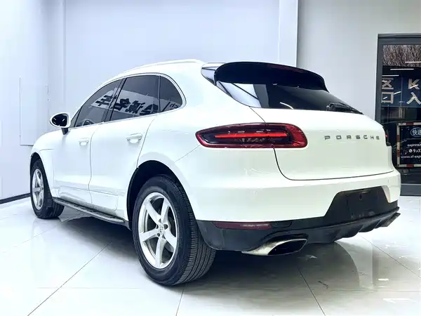 Porsche Macan 2017
