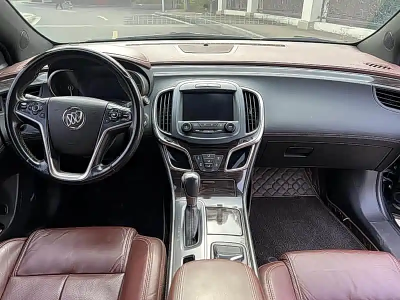 Buick LaCrosse 2013 — фото 9