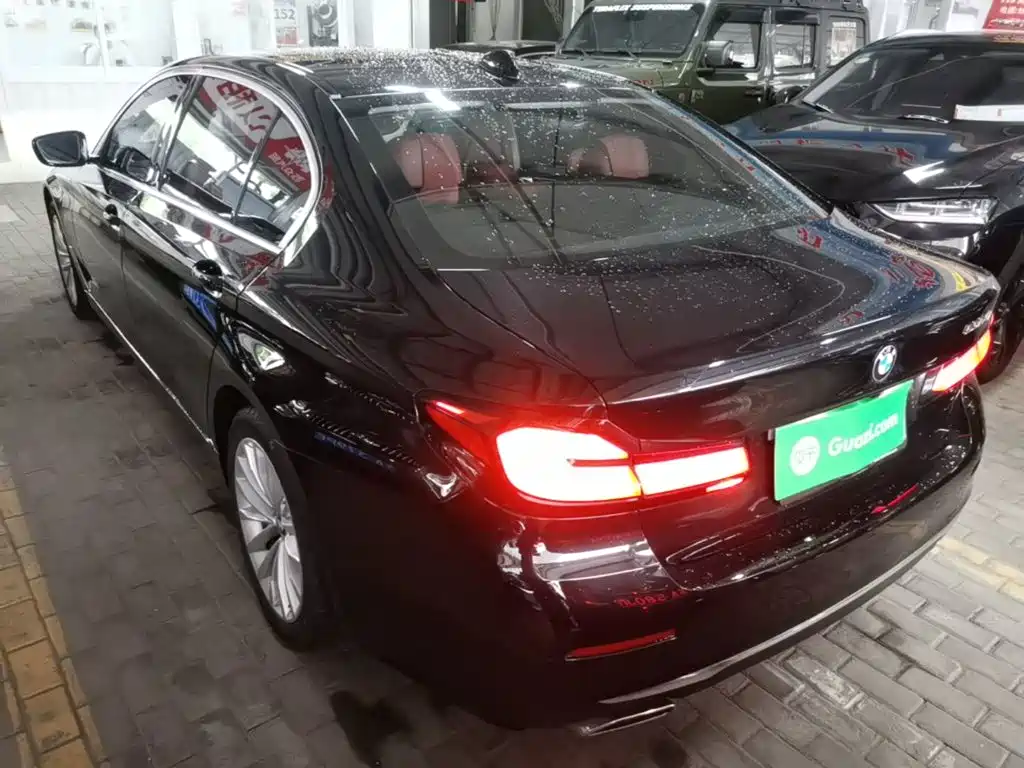 BMW 5 Series 2022
