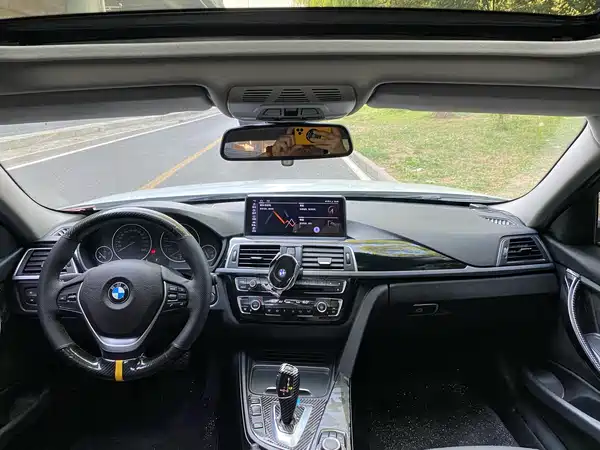 BMW 3 Series 2016