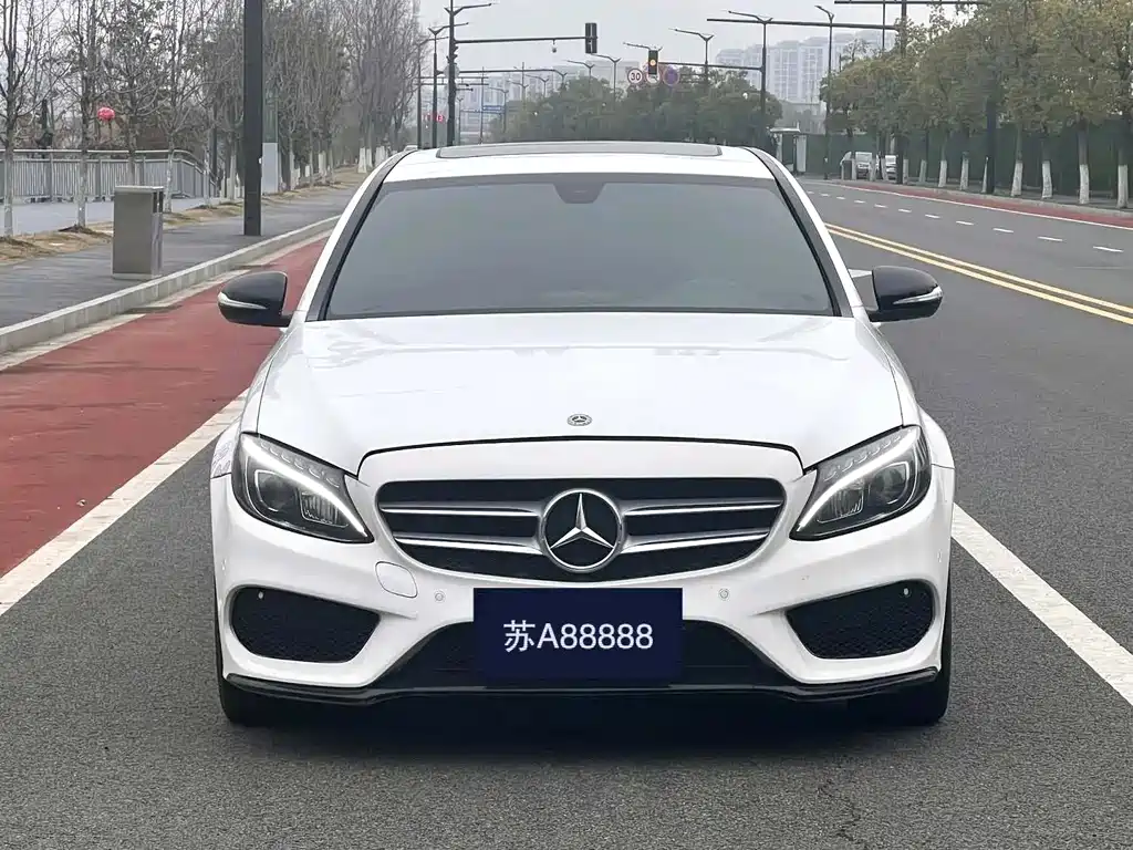 Mercedes-Benz C-Class 2018