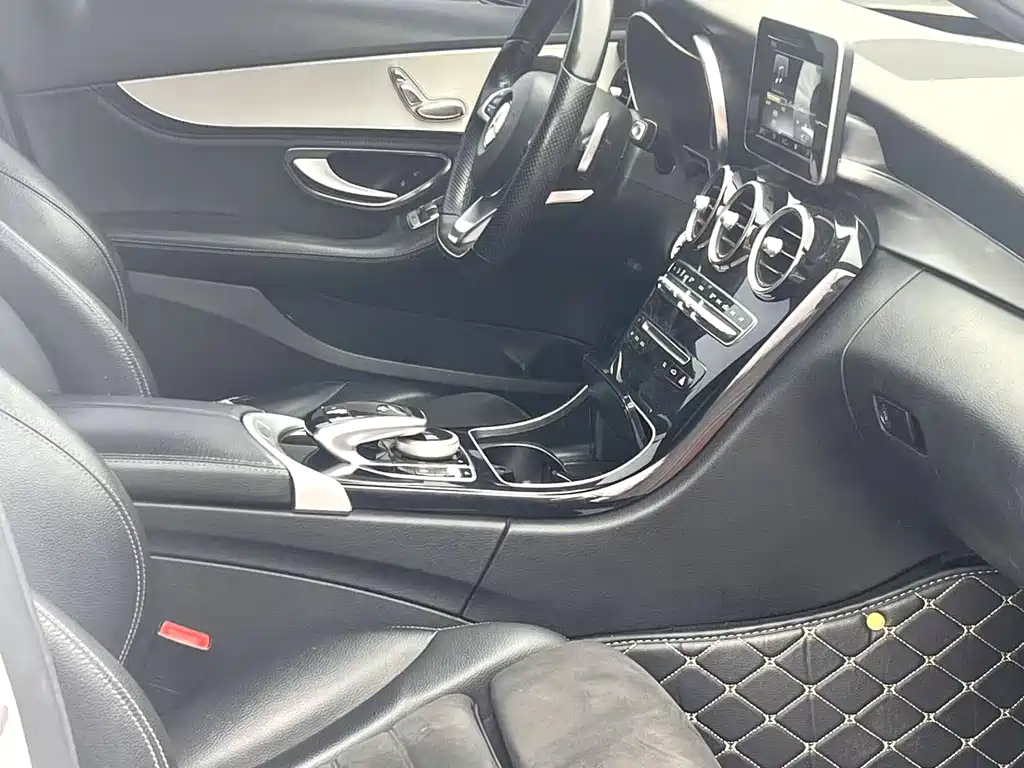 Mercedes-Benz C-Class 2018
