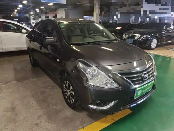 Nissan Sunny 2016