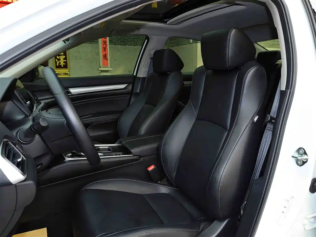 Honda Accord 2023 — фото 25