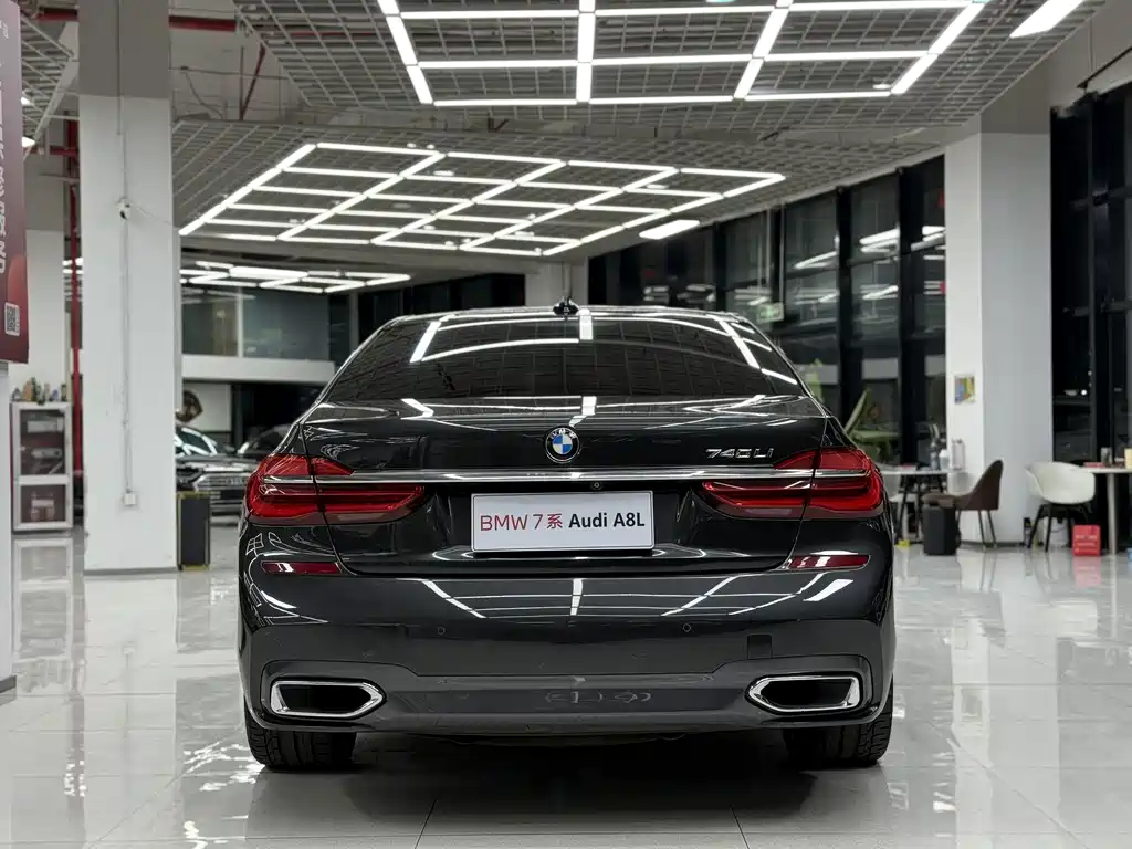 BMW 7 Series 2016 — фото 5