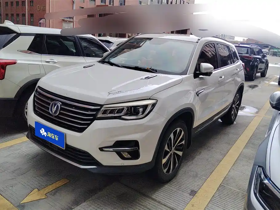 Changan CS75 2018 — фото 1