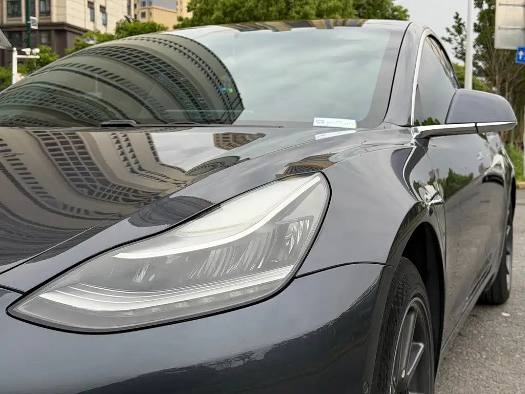 Tesla Model 3 2019 — фото 13