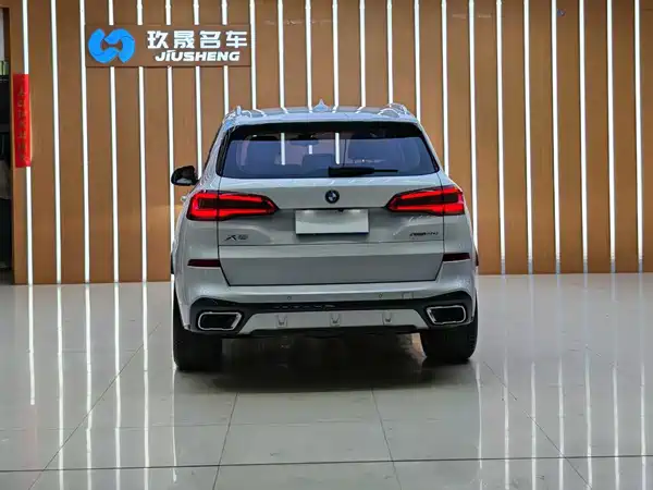BMW X5 2019