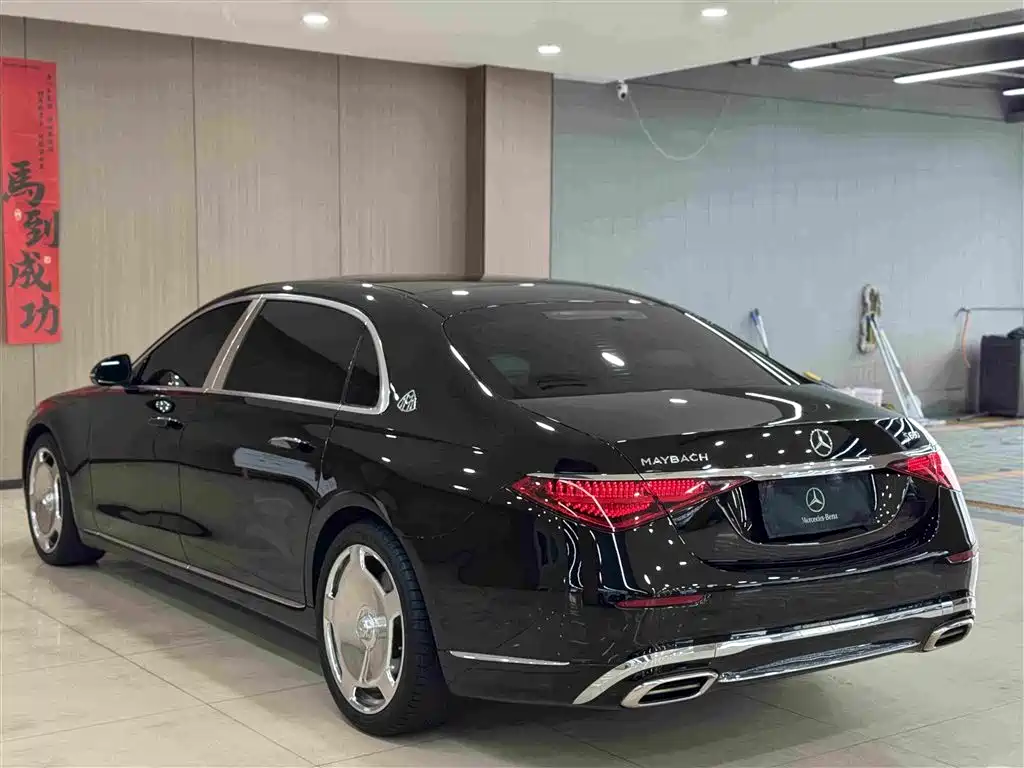 Mercedes-Benz S-Class 2022