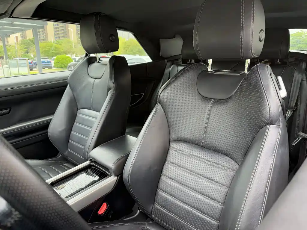Land Rover Evoque 2019 — фото 14