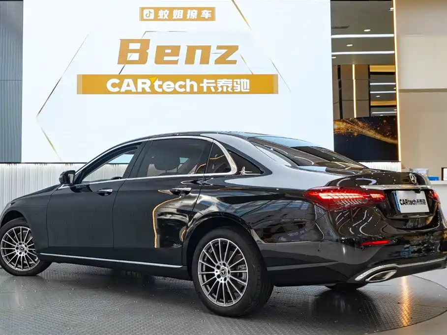Mercedes-Benz E-Class 2024
