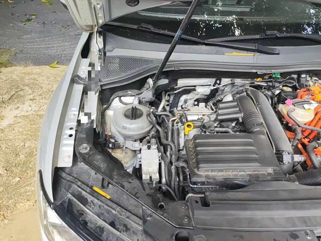 Volkswagen Tiguan L Plug-In Hybrid 2020 — фото 21