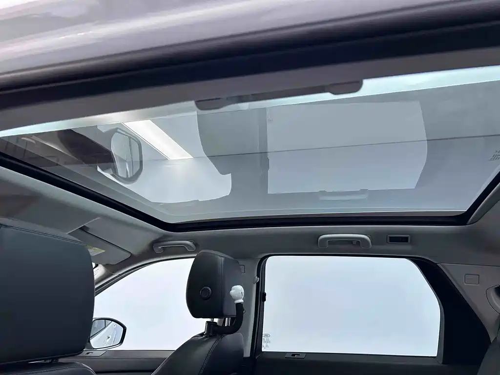 Land Rover Discovery Sport 2016 — фото 6