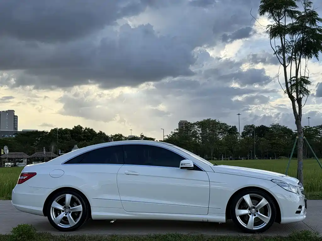 Mercedes-Benz E-Class 2013