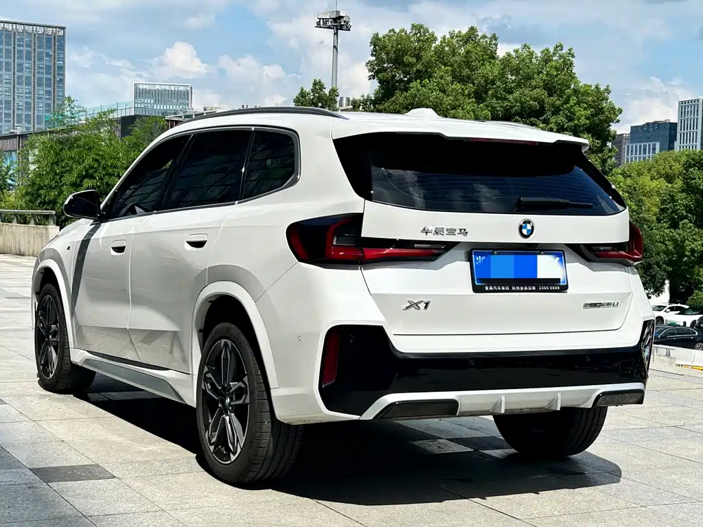 BMW X1 2023