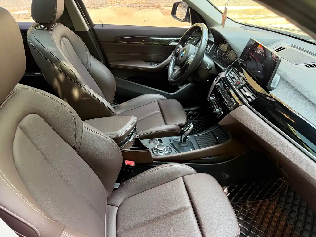 BMW X1 2021