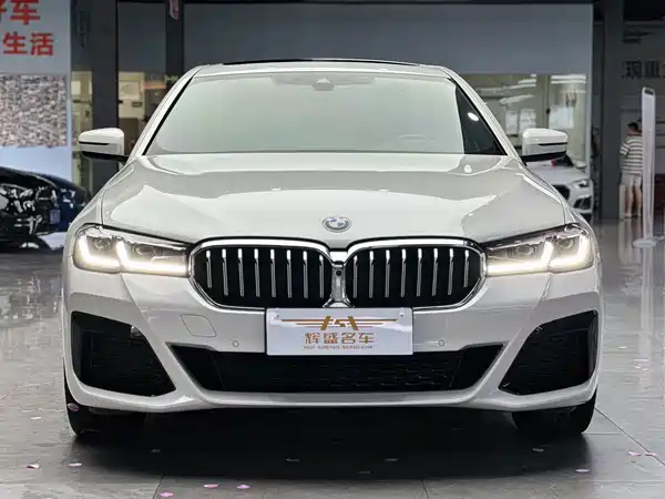 BMW 5 Series 2023