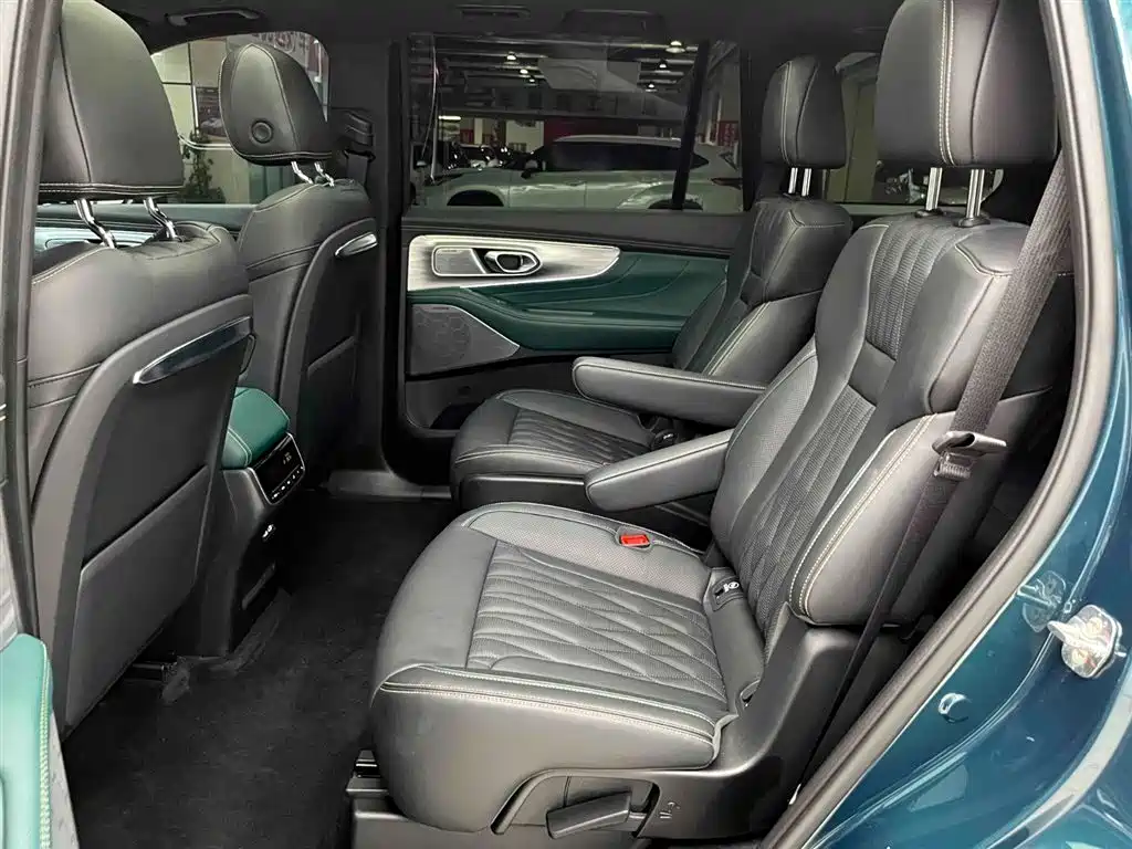 GAC Motor Trumpchi GS8 2022 — фото 14