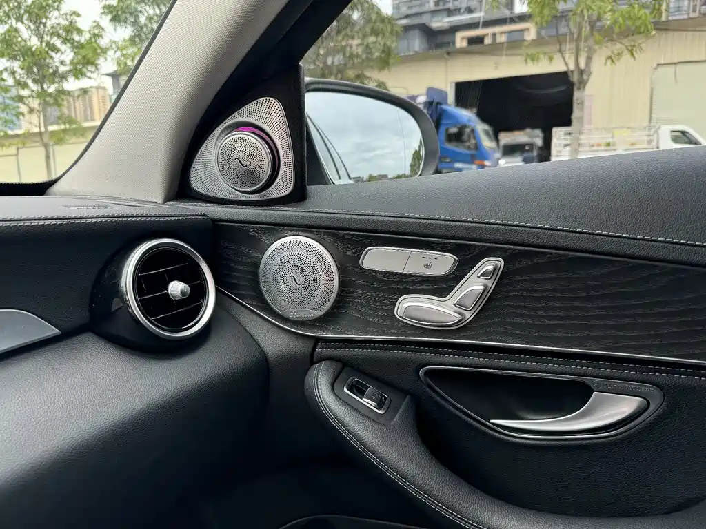 Mercedes-Benz C-Class 2020 — фото 45