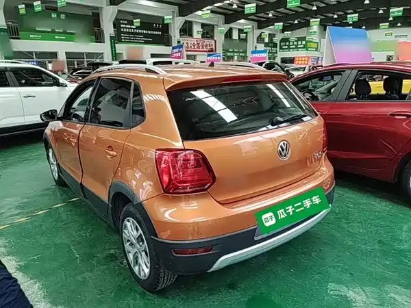Volkswagen Polo 2016
