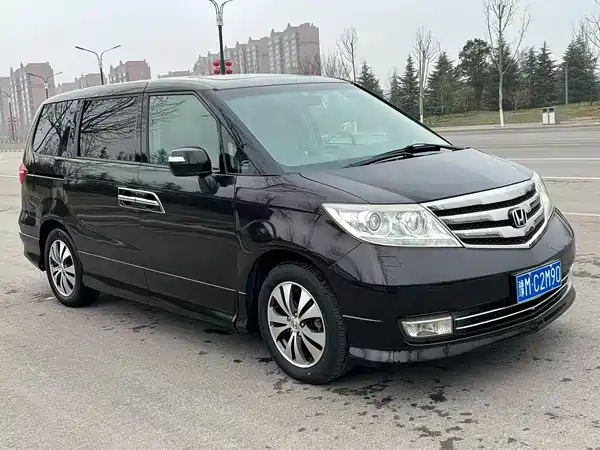 Honda Elysion 2014