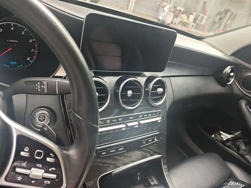 Mercedes-Benz C-Class 2019 — фото 14