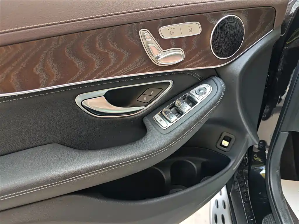 Mercedes-Benz GLC 2020 — фото 10