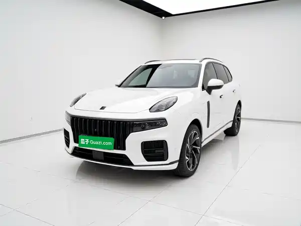 Lynk & Co 09 EM-P 2022