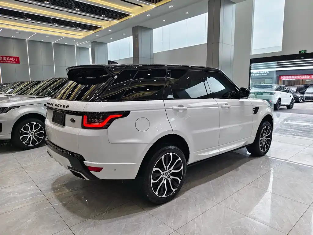 Land Rover Sport 2022 — фото 5
