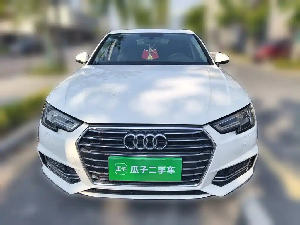 Audi A4L 2019 — фото 24