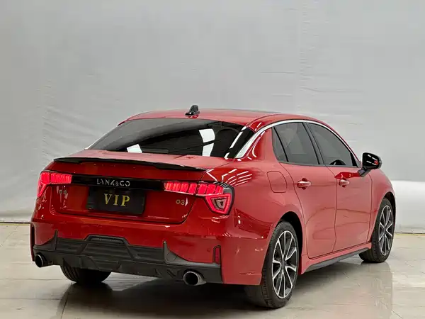 Lynk & Co 03 2019