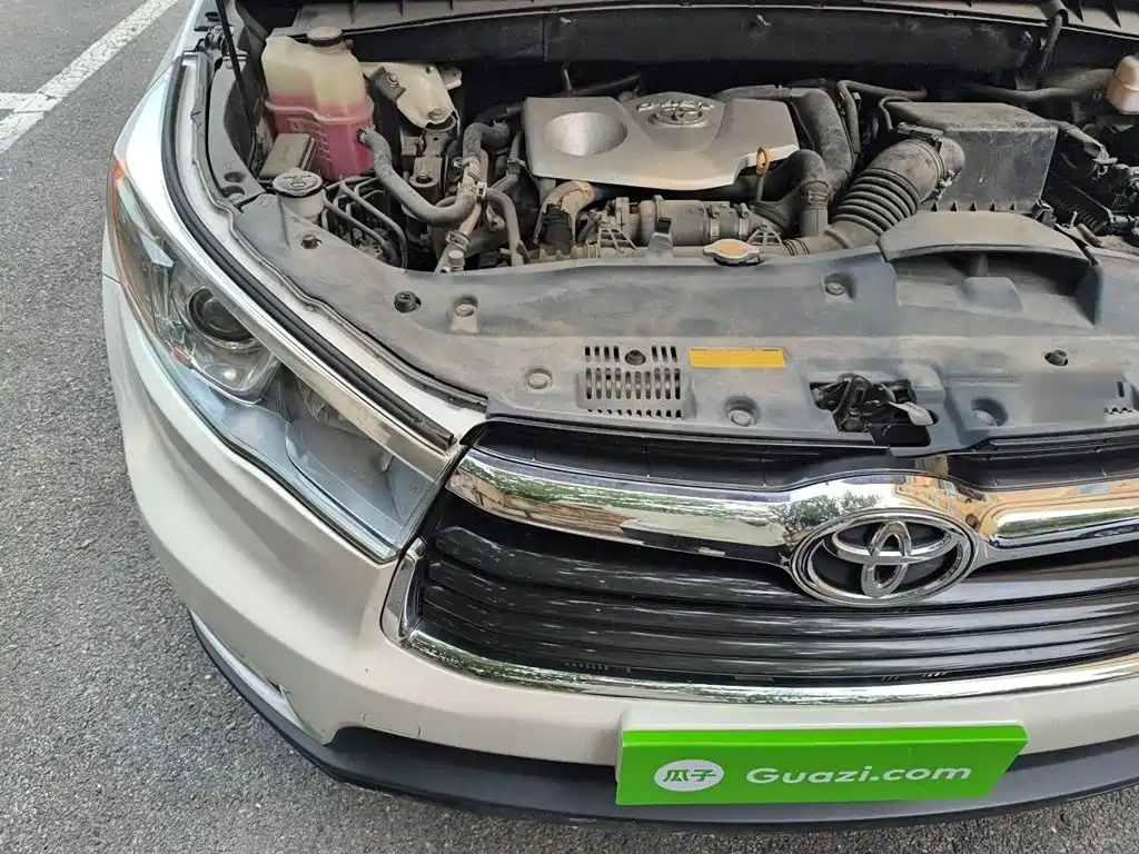 Toyota Highlander 2015 — фото 21