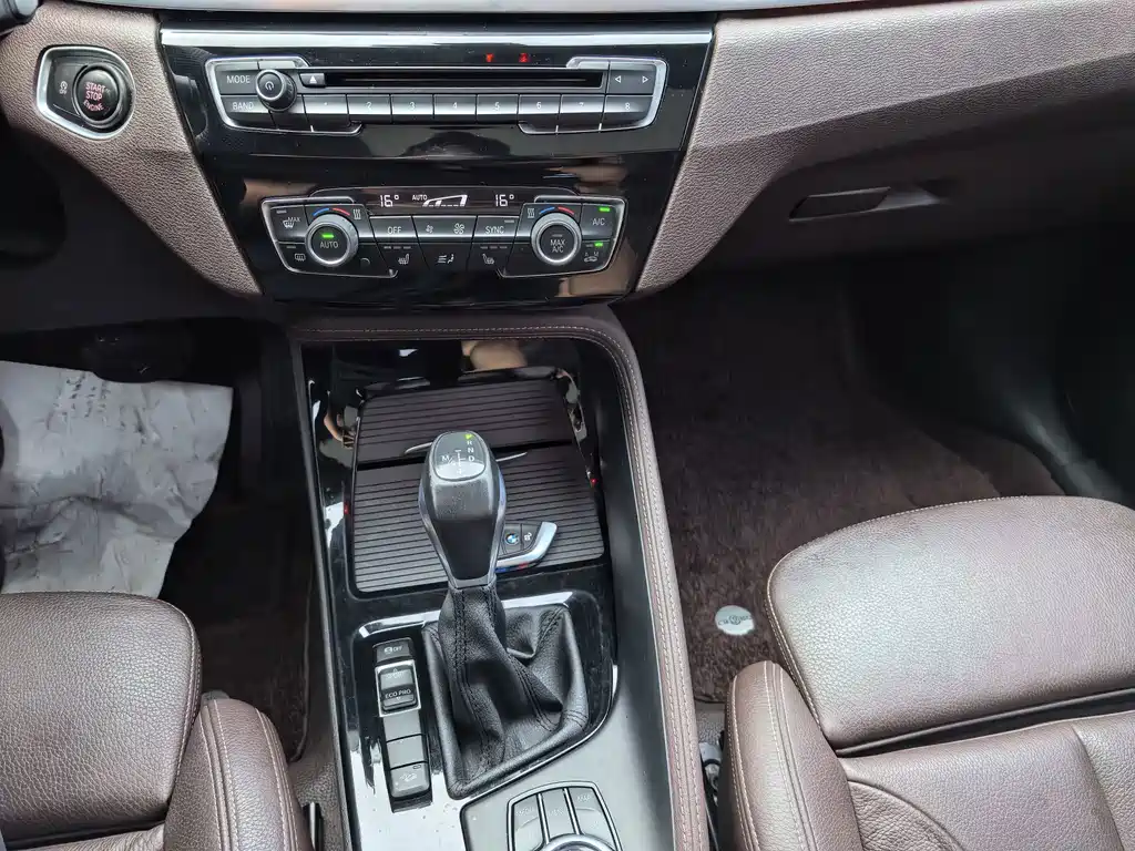BMW X1 2018 — фото 10
