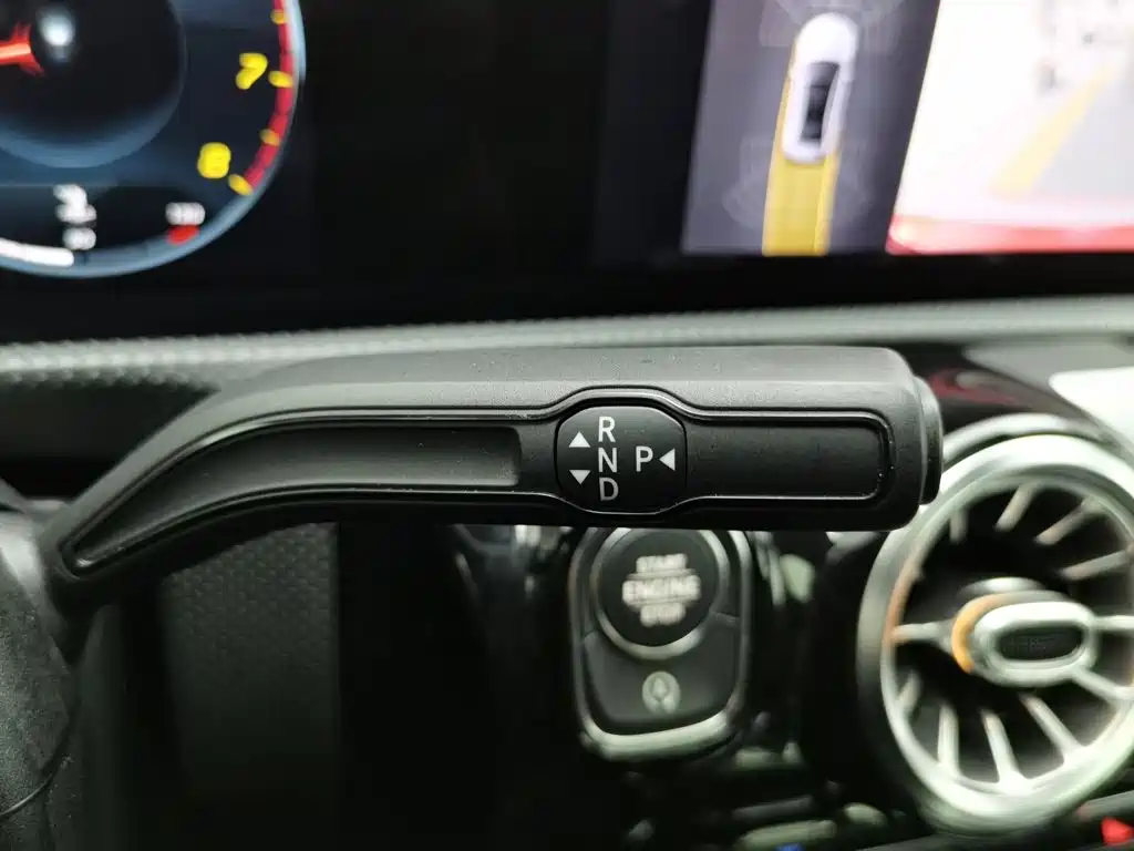 Mercedes-Benz A-Class 2019 — фото 13