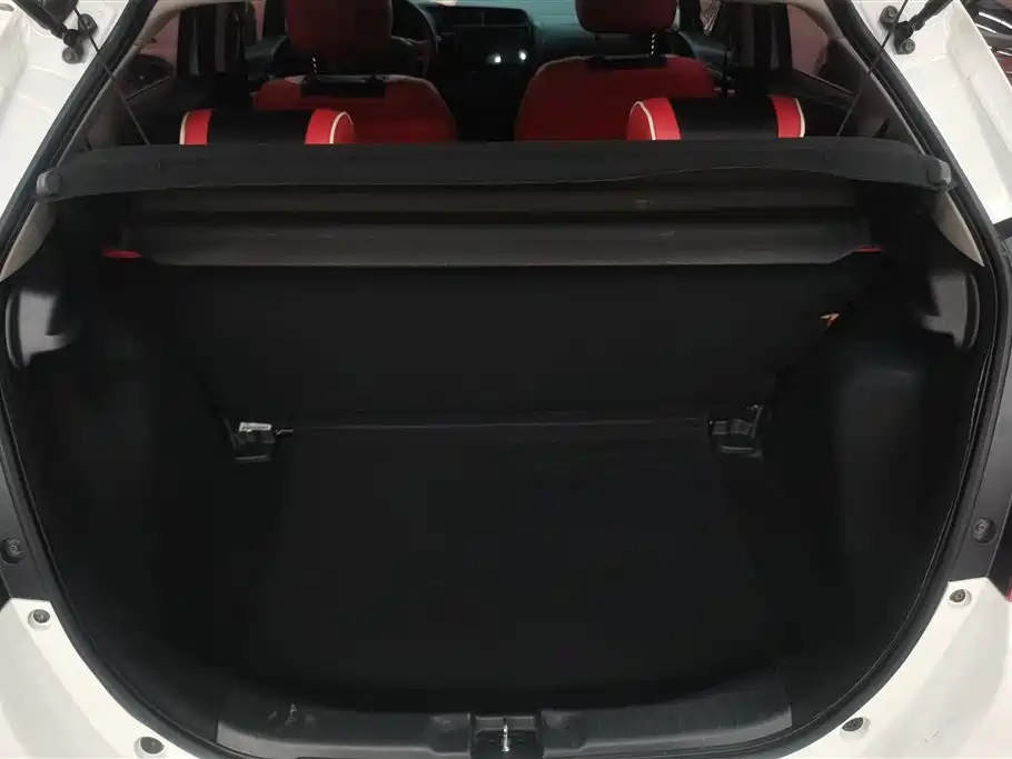 Honda Fit 2018 — фото 4
