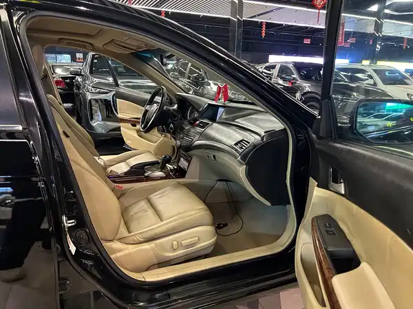 Honda Accord 2010