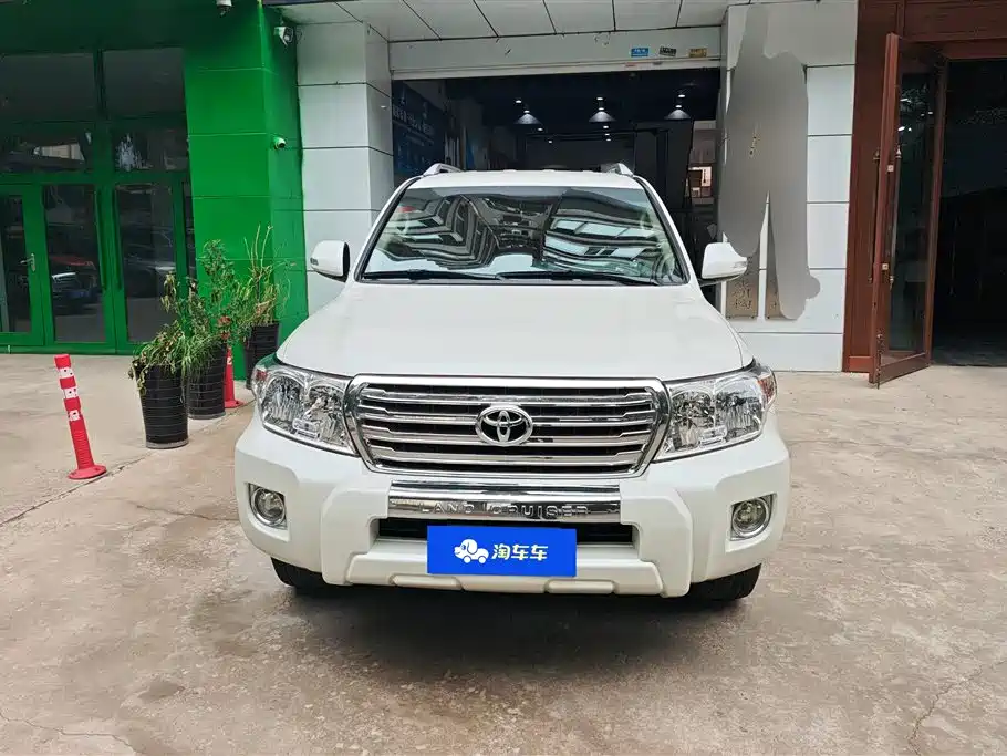 Toyota Land Cruiser 2015