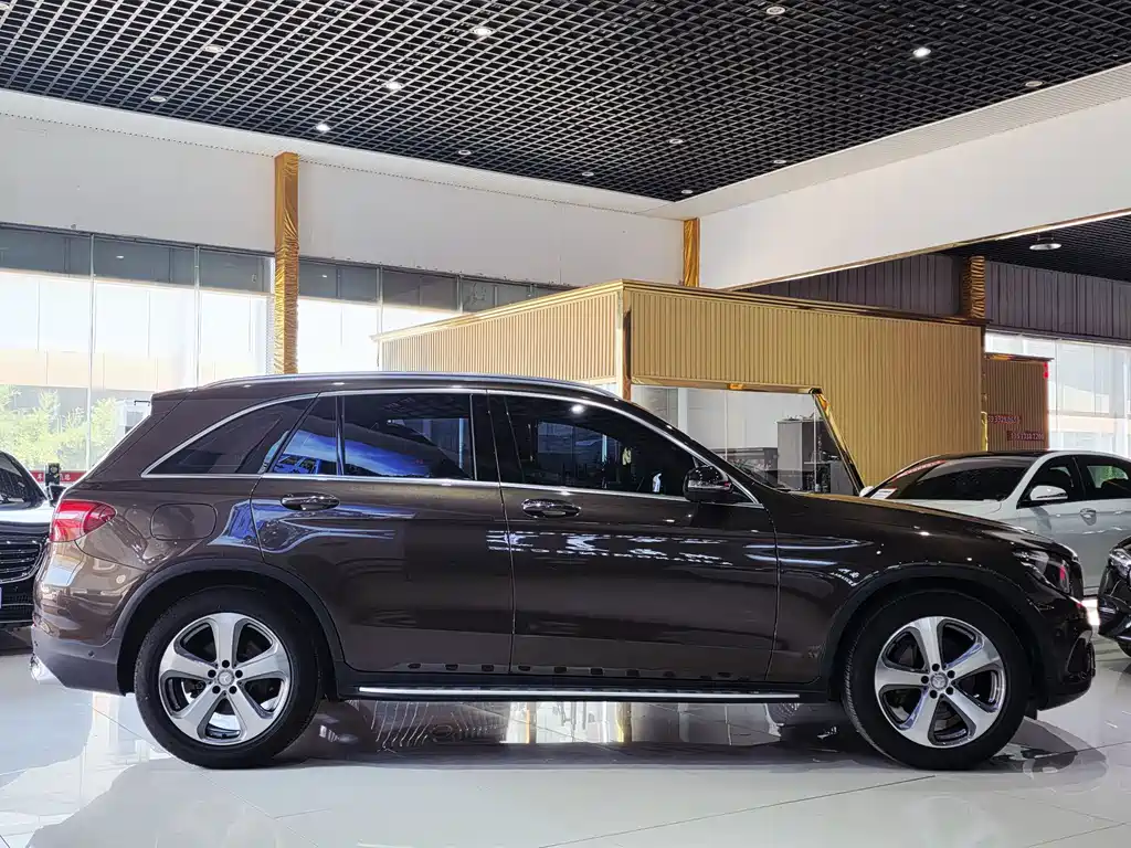 Mercedes-Benz GLC 2016