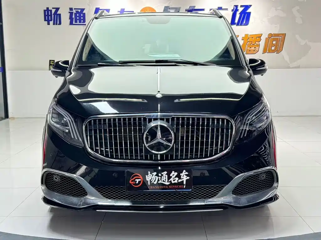 Mercedes-Benz Vito 2022 — фото 1